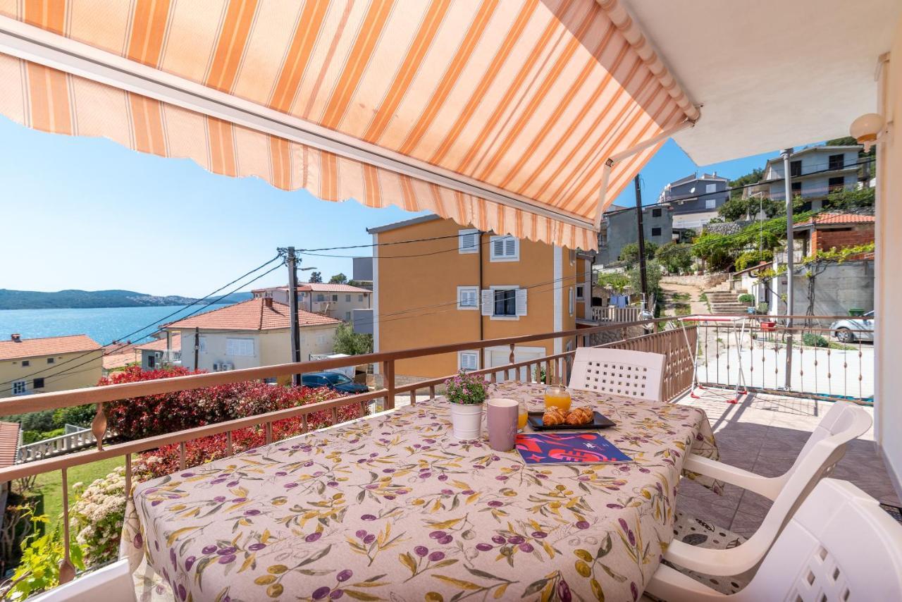 Comfortable Apartment Near The Sea تروغير المظهر الخارجي الصورة